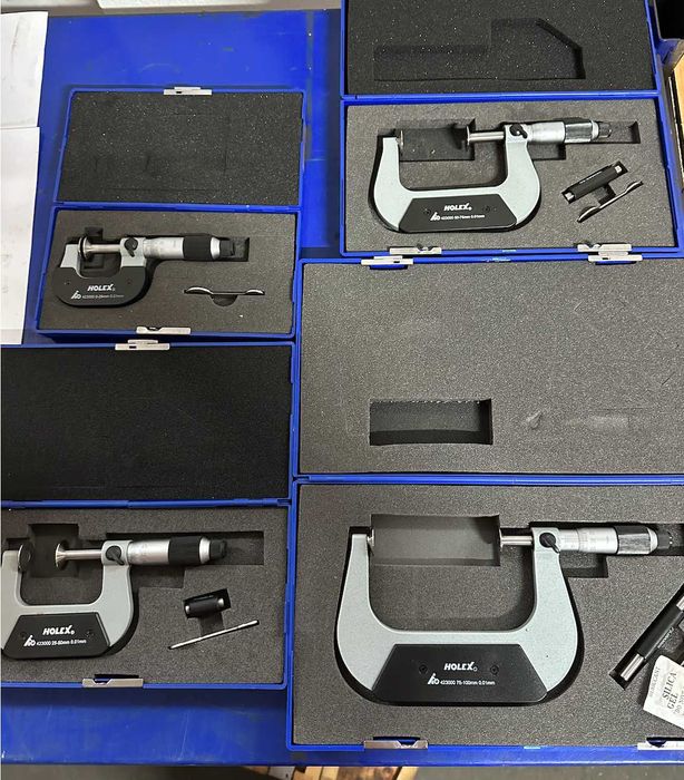 Accesorii strung și freză: universal4bacur, masă rotativă, micrometre