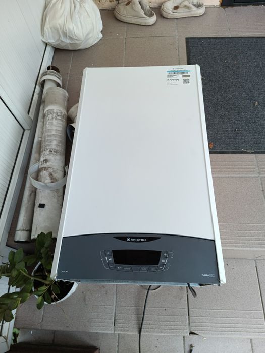 Газовый котёл Ariston (ClasXC 35 FF NG)