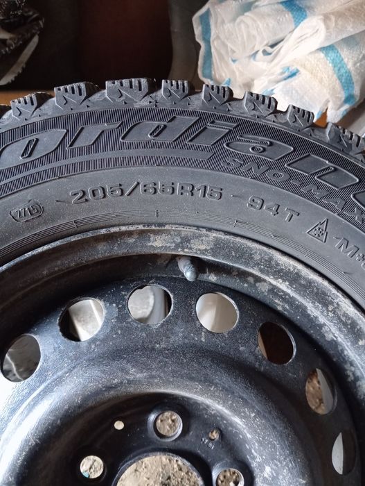 Продам шины с дисками