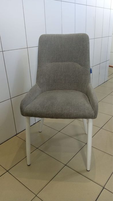 Продам стулья мебель