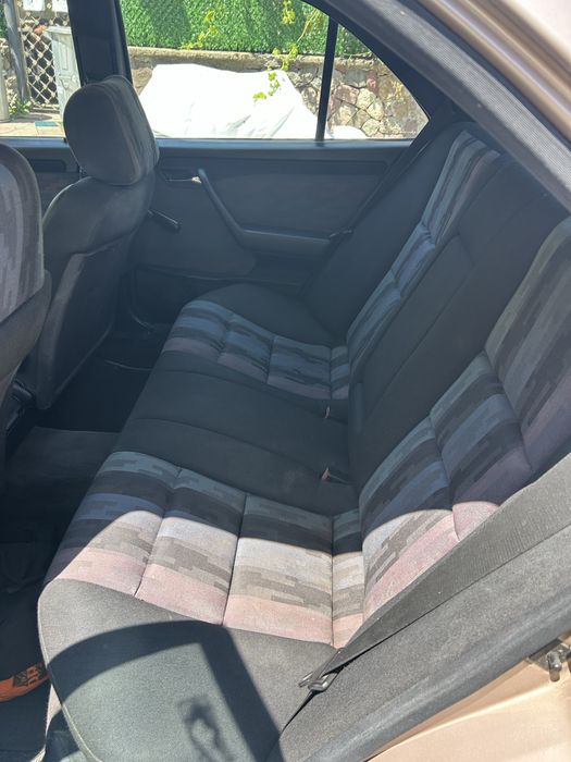 Mercedes Benz w202 c200 75hp