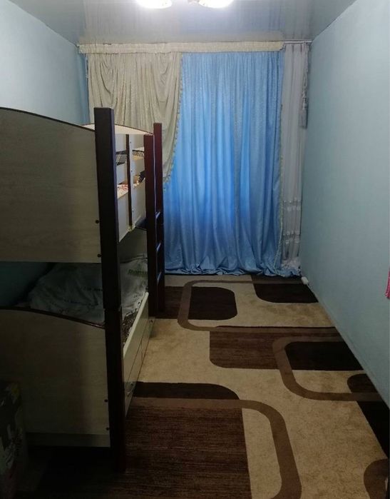 Чиланзар 6кв 2 комнатная Кирпич балкон 2/6