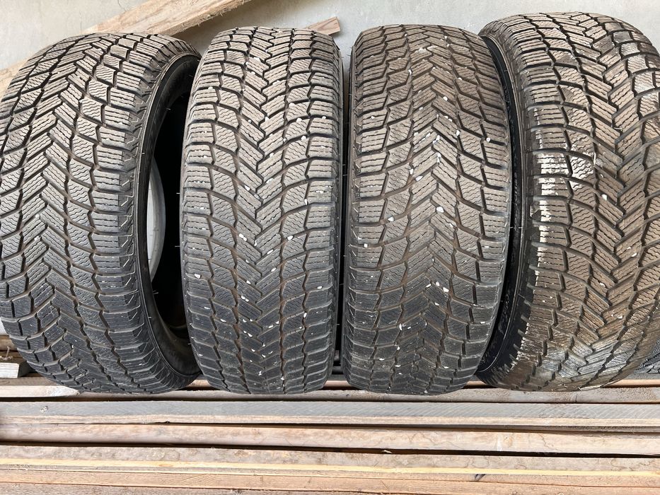 Зимние шины MICHELIN 245/55 R19