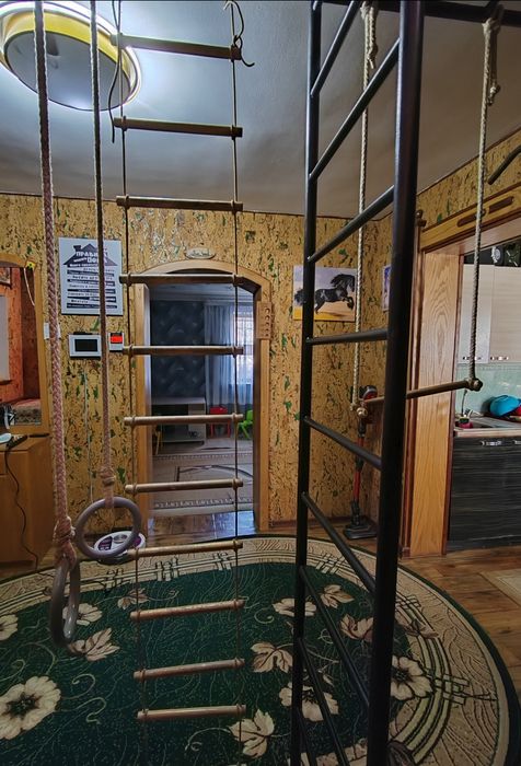 Продам (советскую) шведскую стенку