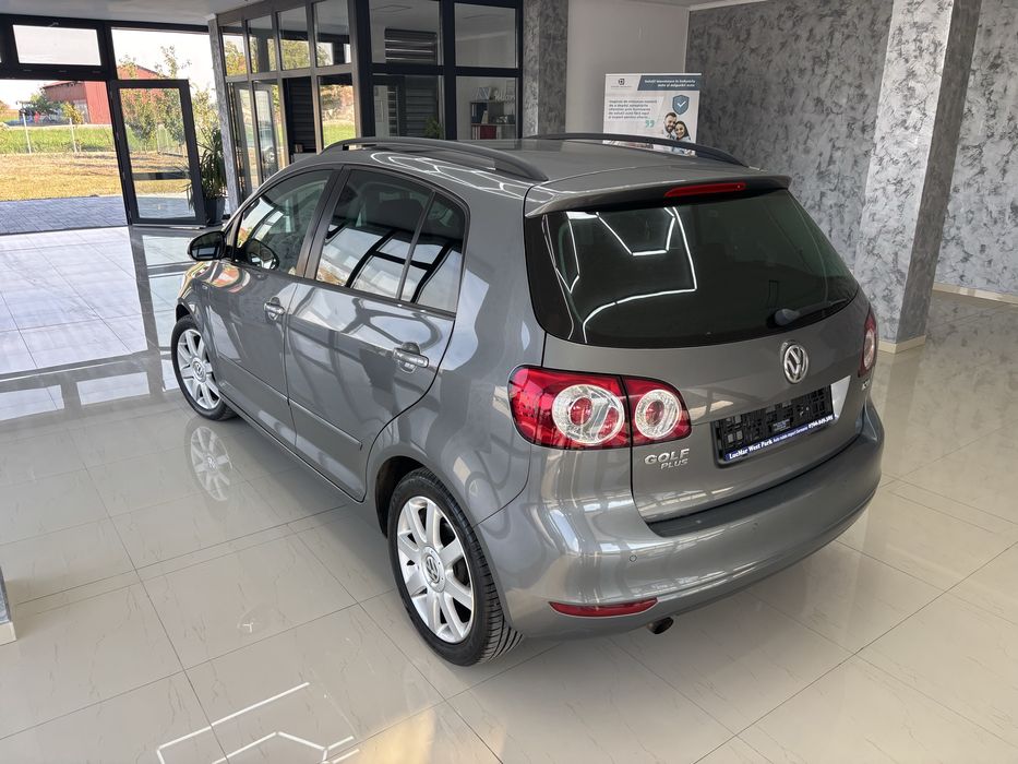 VOLKSWAGEN Golf Plus 2012 — imagine 4