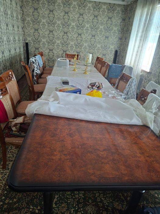 Стол стулья сатылады