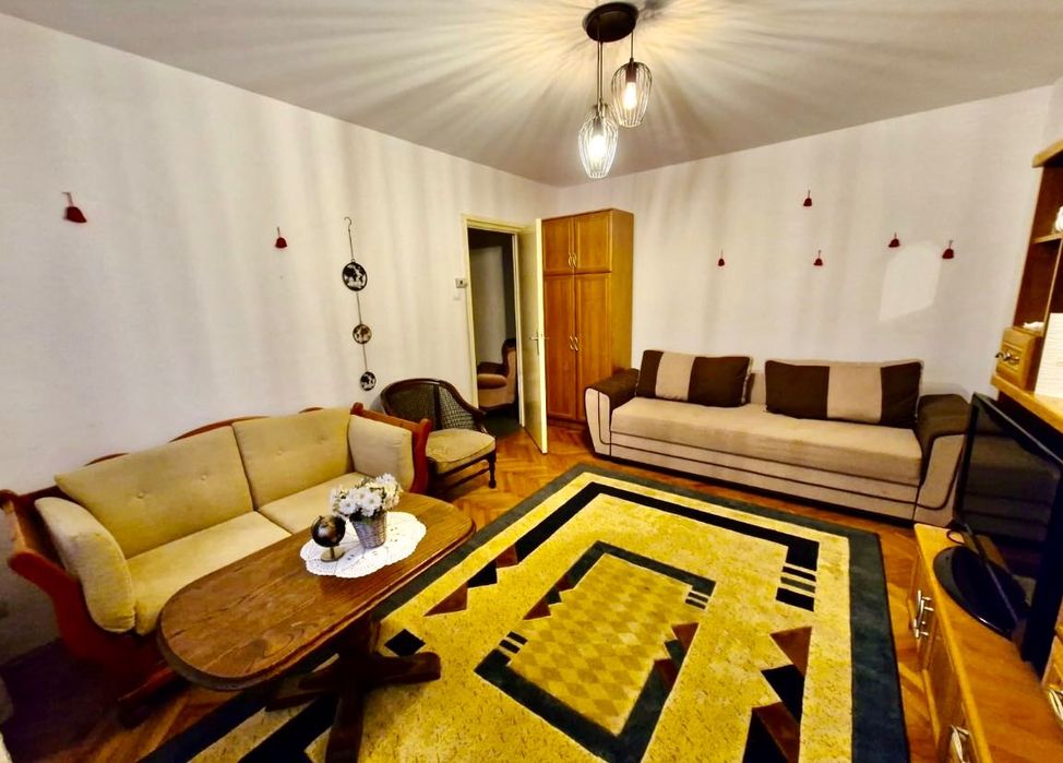 Închiriere apartament 2 camere ptr STUDENȚI /Te  insorit la 5 min de AFI
