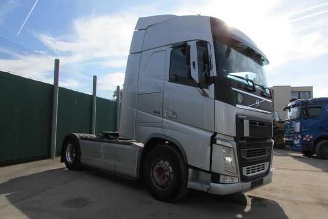 Vand,aduc cap tractor,semiremorci,camioane la comanda.