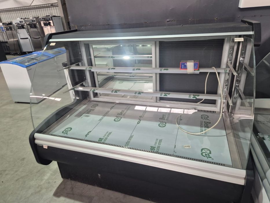 Холодильник Витринные