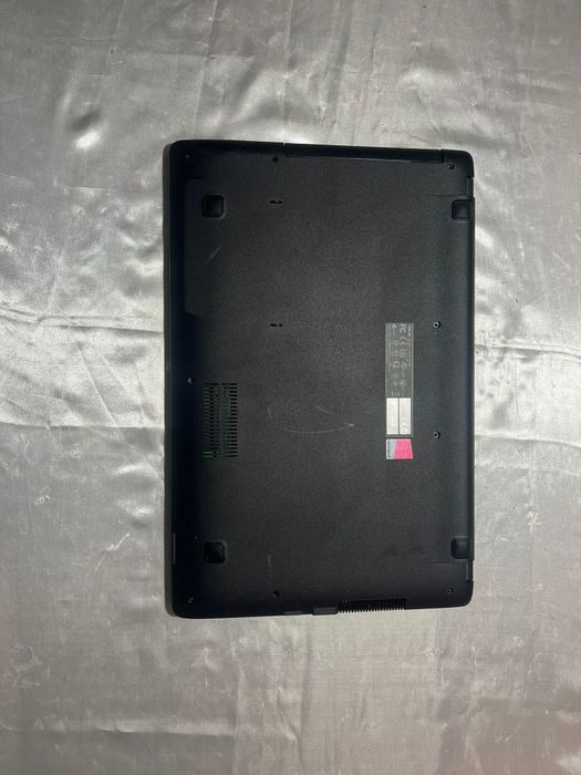 Vând laptop x551c stare bună