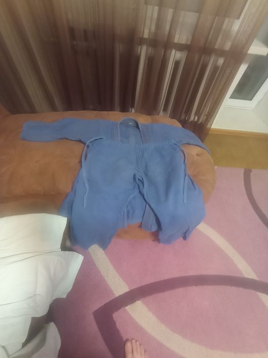 Продам кимоно детское