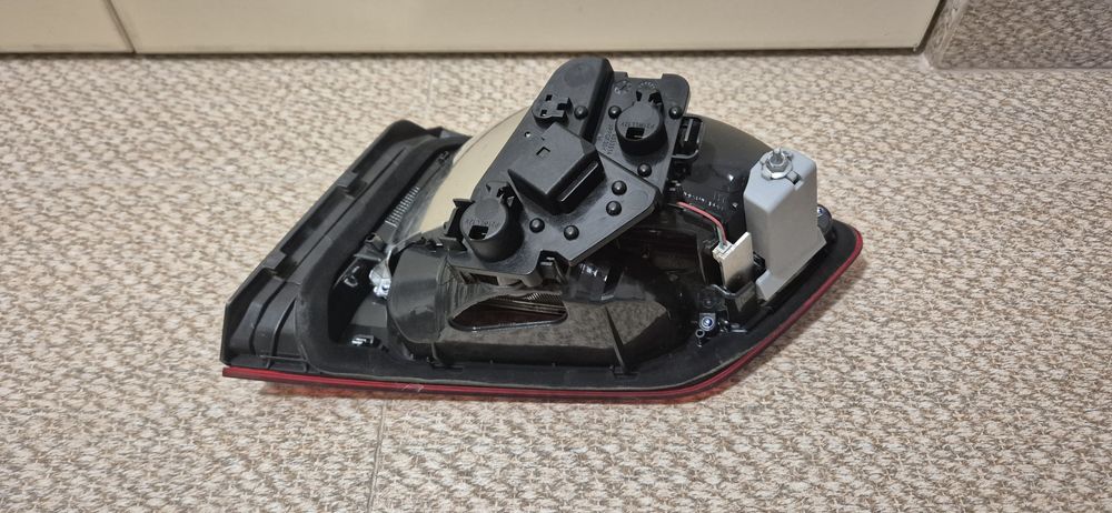 Задна лява вътрешна стоп-светлина за BMW F45