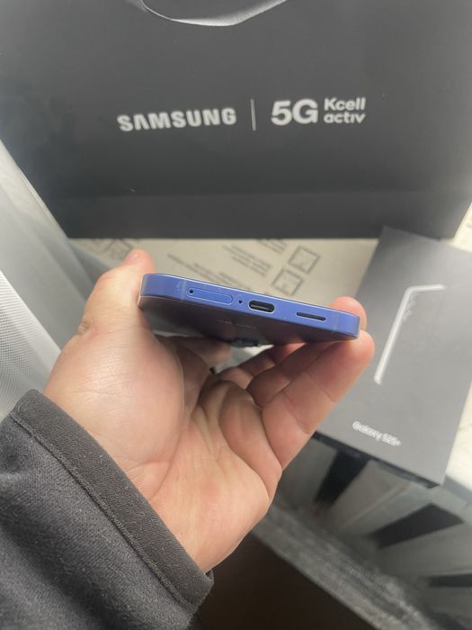 Samsung s 25 +  256г