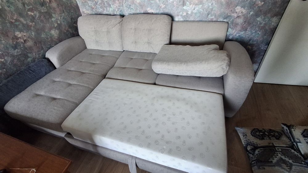Диван кровать угловой
