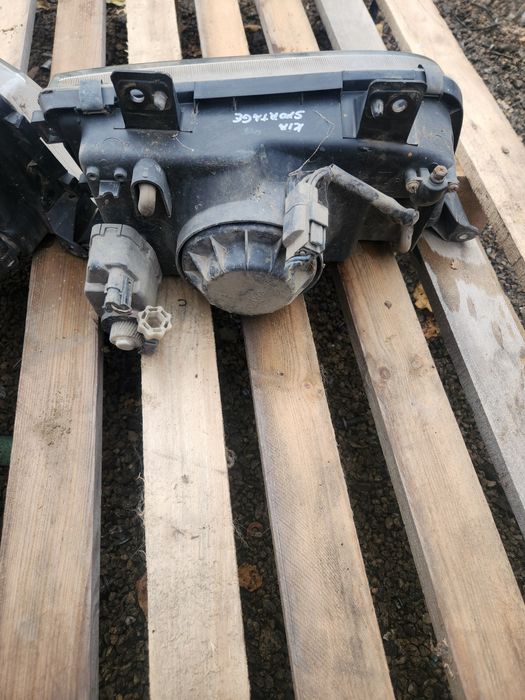 Фарове киа спортаж