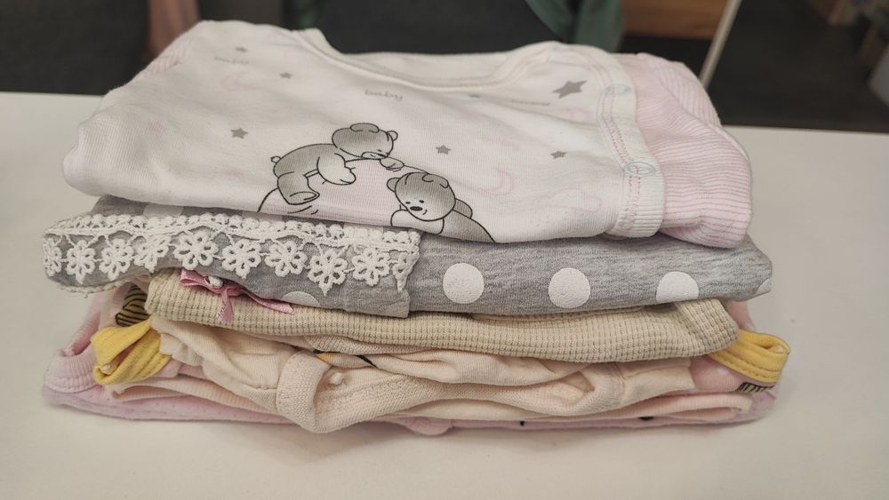 Подарявам Бебешки дрешки: Размер 50-56 и 62