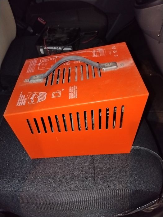 Încărcător baterii auto 6V,12V sau 24V