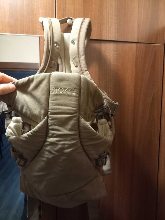 Ортопедична раница за носене на малко дете