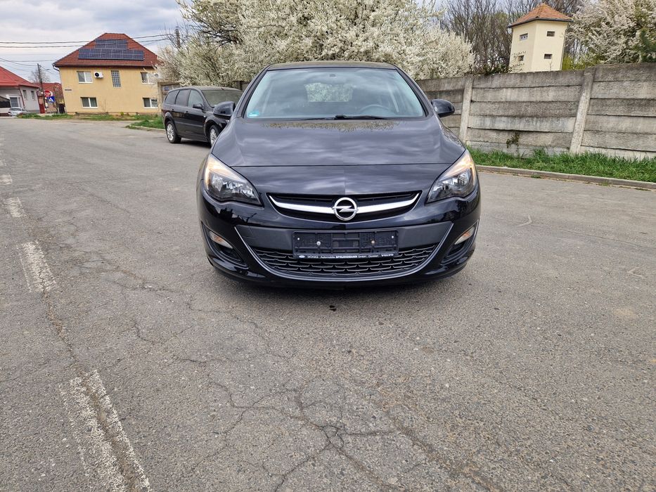 Opel Astra J 1,6i benzina aspirat euro 6
