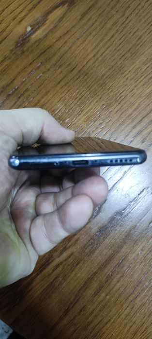 Продам смартфон Xiaomi POCO F 3