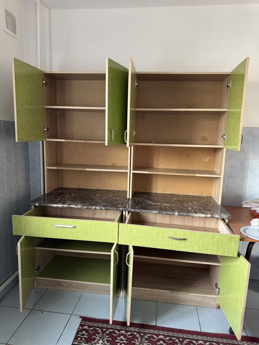 Кухонный гарнитур