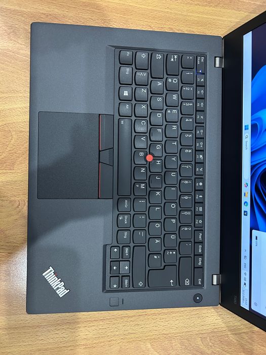 Като нов! Лаптоп Lenovo T480 i7/32GB RAM/1TB SSD, ТЪЧ, 3 мес. гар.!