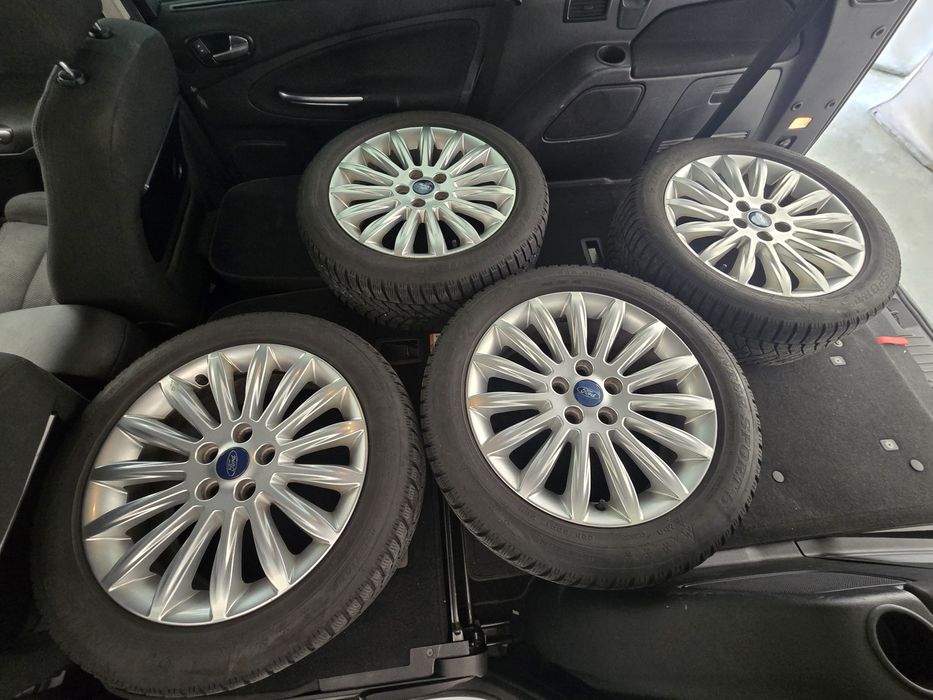 Set jante Originale Ford5x108 R17 model Titanium anvelope iarna ca noi