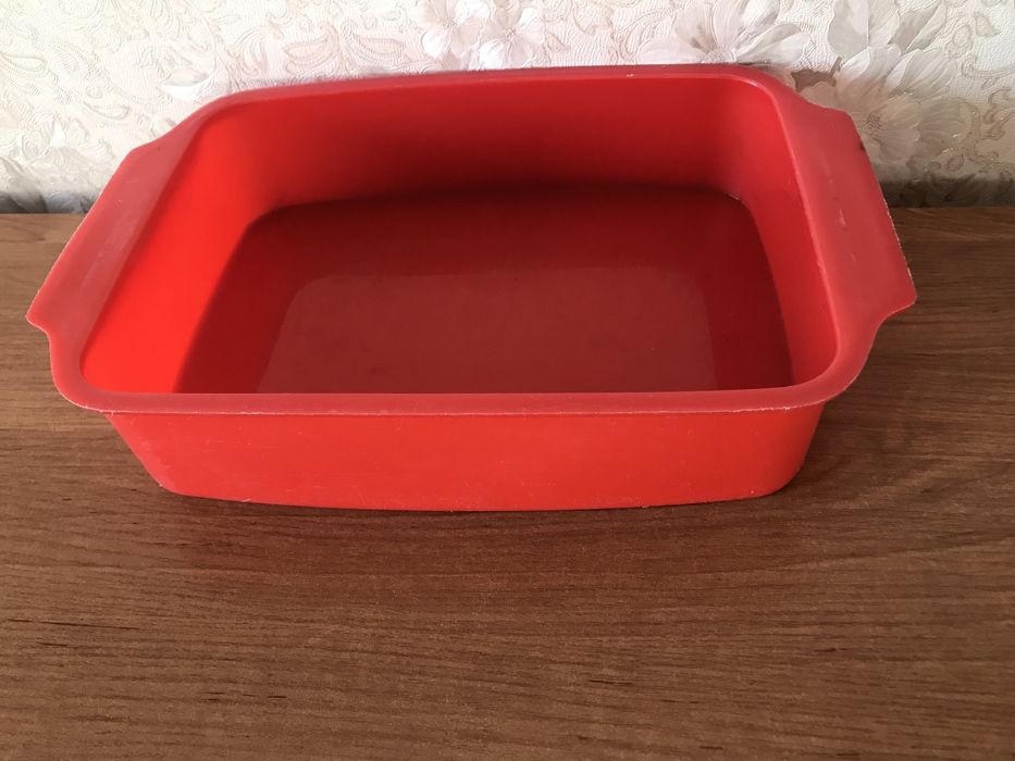 Туалет для кошек,миска