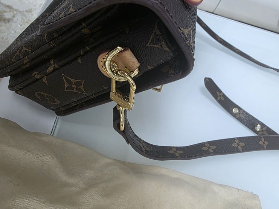 Geanta Louis Vuitton