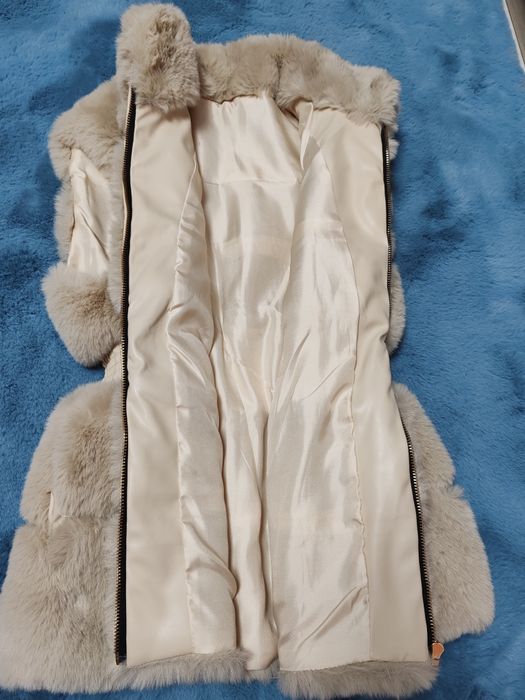 Vesta blană nouă