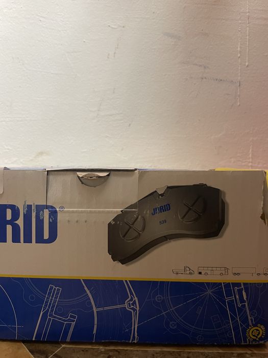 Vand placut de frana pt camioane