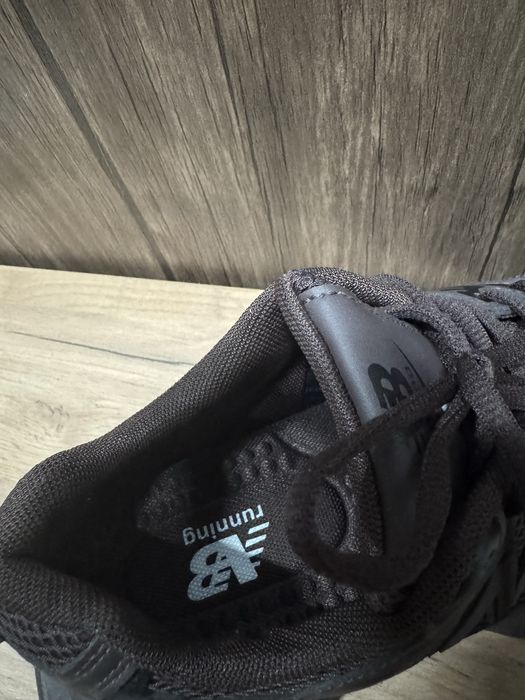 Кроссовки new balance
