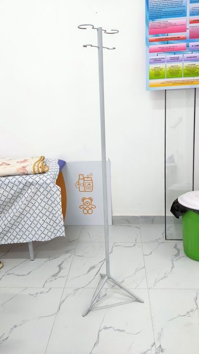 Штатив медицинский