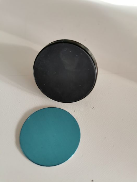 Стойка за телефон за кола - различни видове