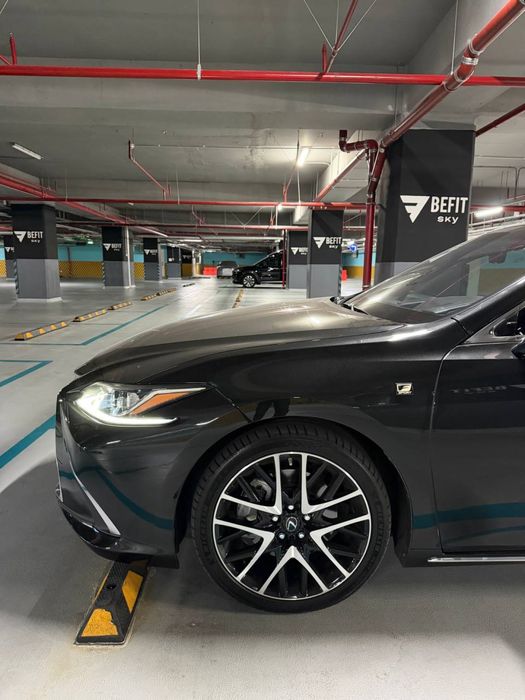 Lexus ES 350 fsport 2019