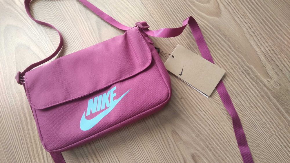Nike Sportswear Чанта за през рамо
