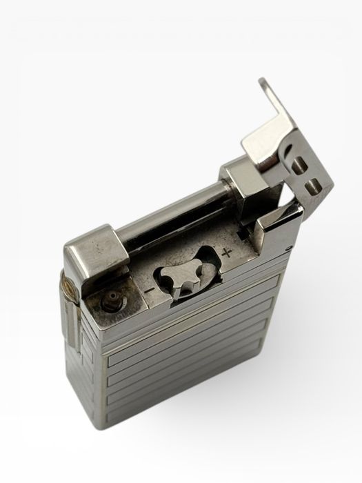 S.R.Dupont запалка със сребърен чук без кутия