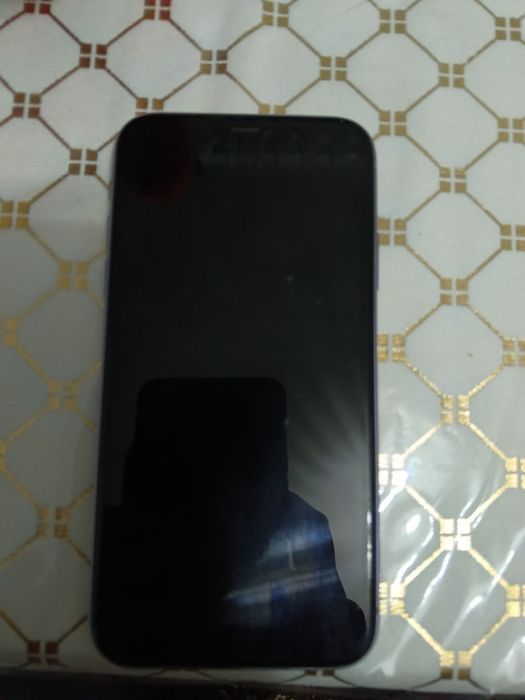 Айфон 11 с гарантией