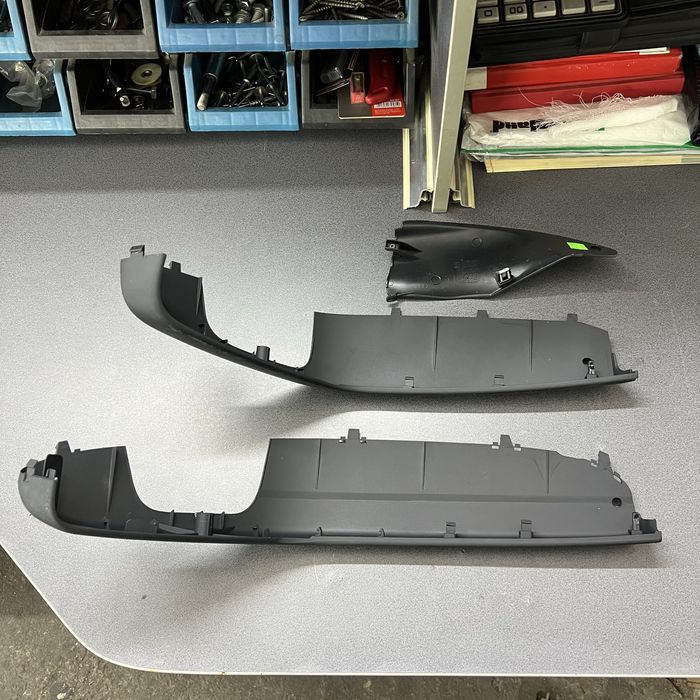 Пластик салона ауди а4 б8