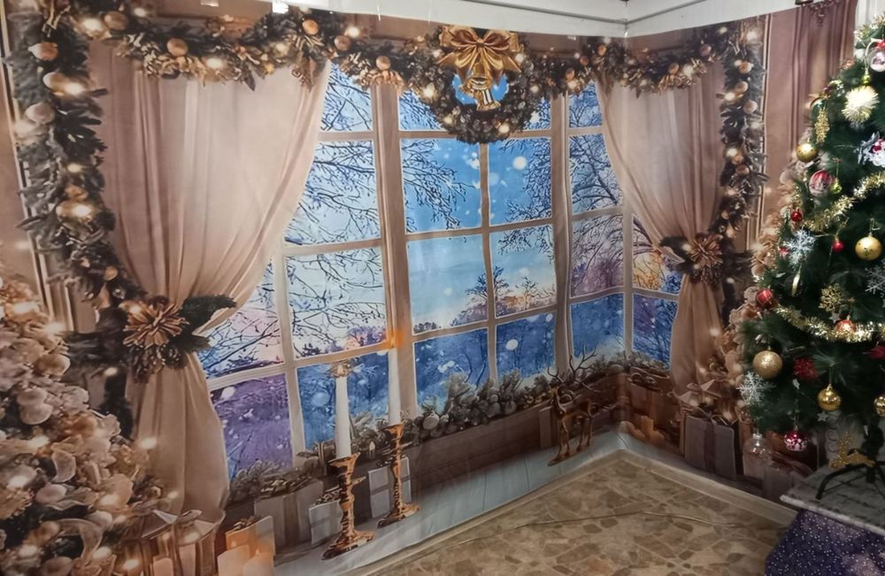 Продавам винил-Коледен фон