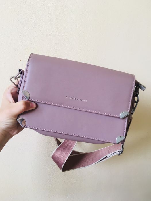 Новая женская сумочка.