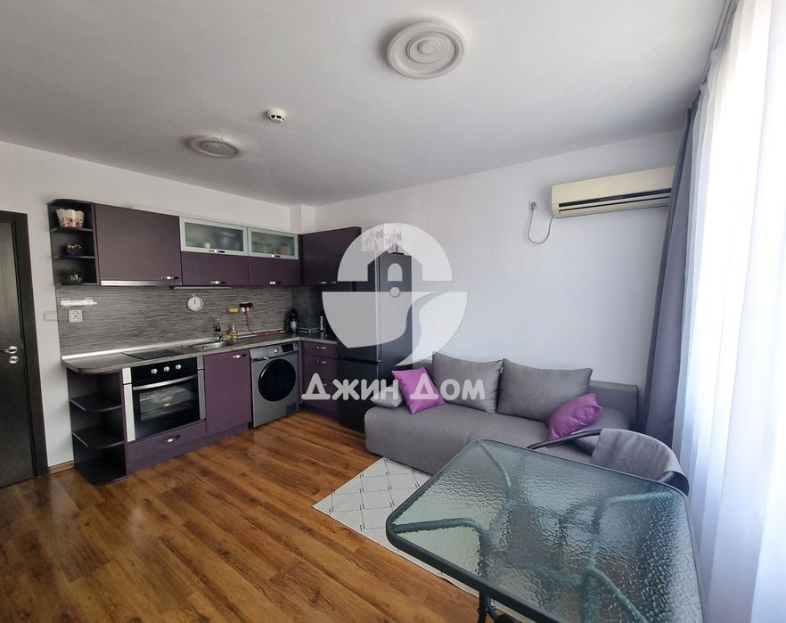 Продава се Двустаен апартамент в Свети Влас - 49 кв.м за 1898 €/кв.м - Снимка #1
