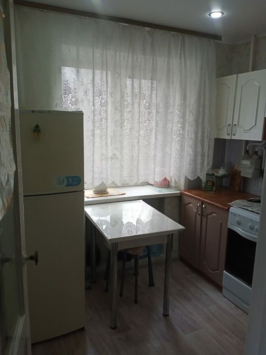 Продам 1 ком центр