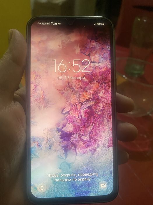 Продам Samsung Galaxy A40