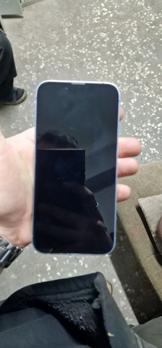 Айфон 14 128 гб .