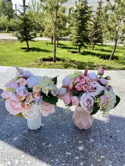 Декоративные искусственные цветы композиции