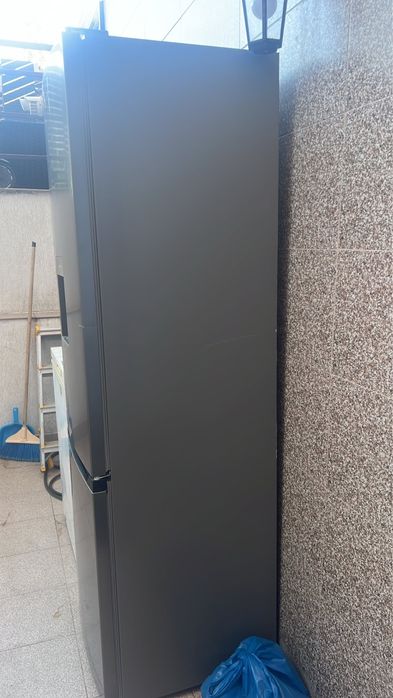 Frigider water dispenser