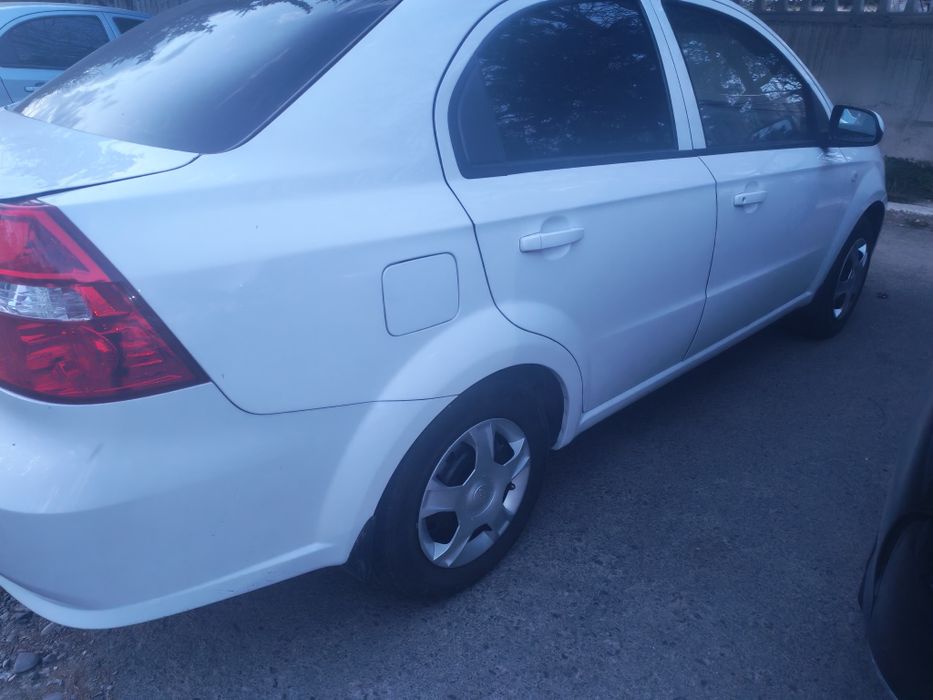 Некся 3 сотилади холати Яхши матори идиял.