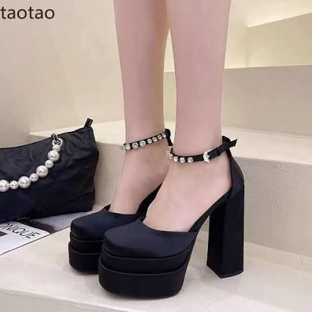 Туфли,обувь, сандали ,босоножки,женские ,вечерние в стиле Versace  38