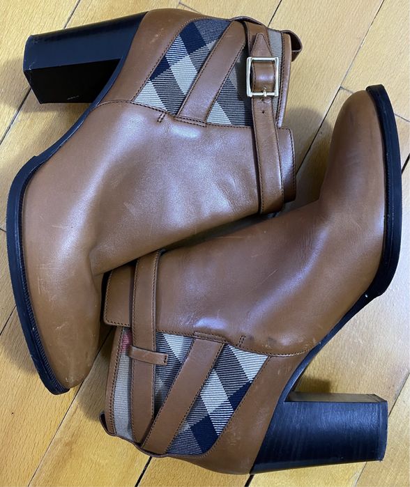 Burberry ( Ghete, Pantofi, Botine )
